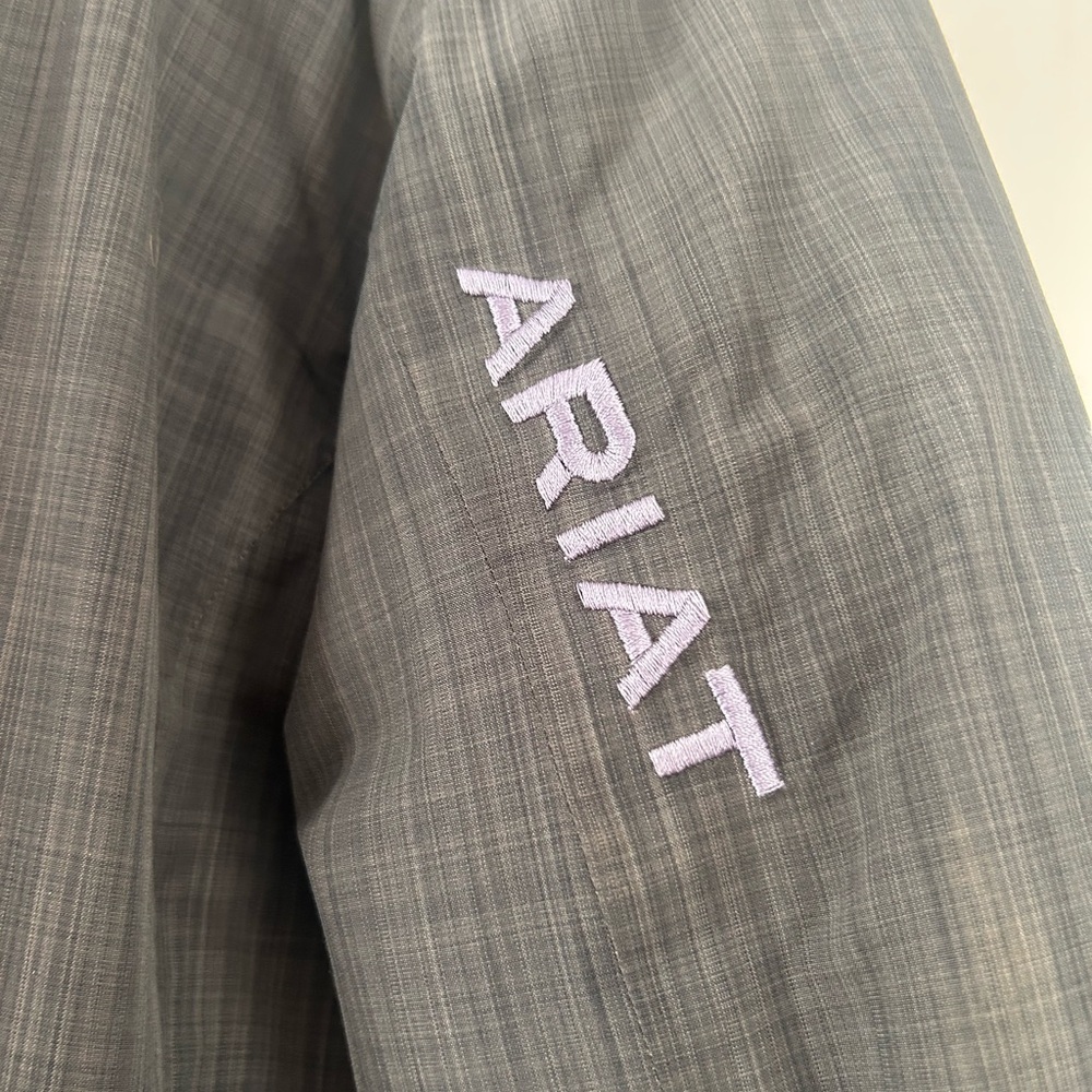Ariat Woman’s Insulated Riding Jacket - Picture 2 of 8